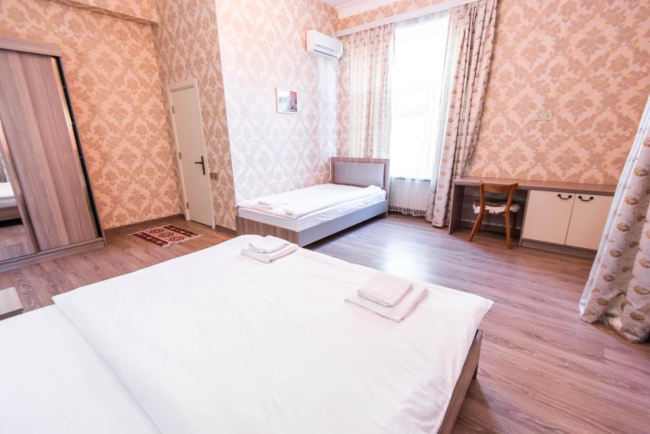 Damla Hotel Bakoe Buitenkant foto