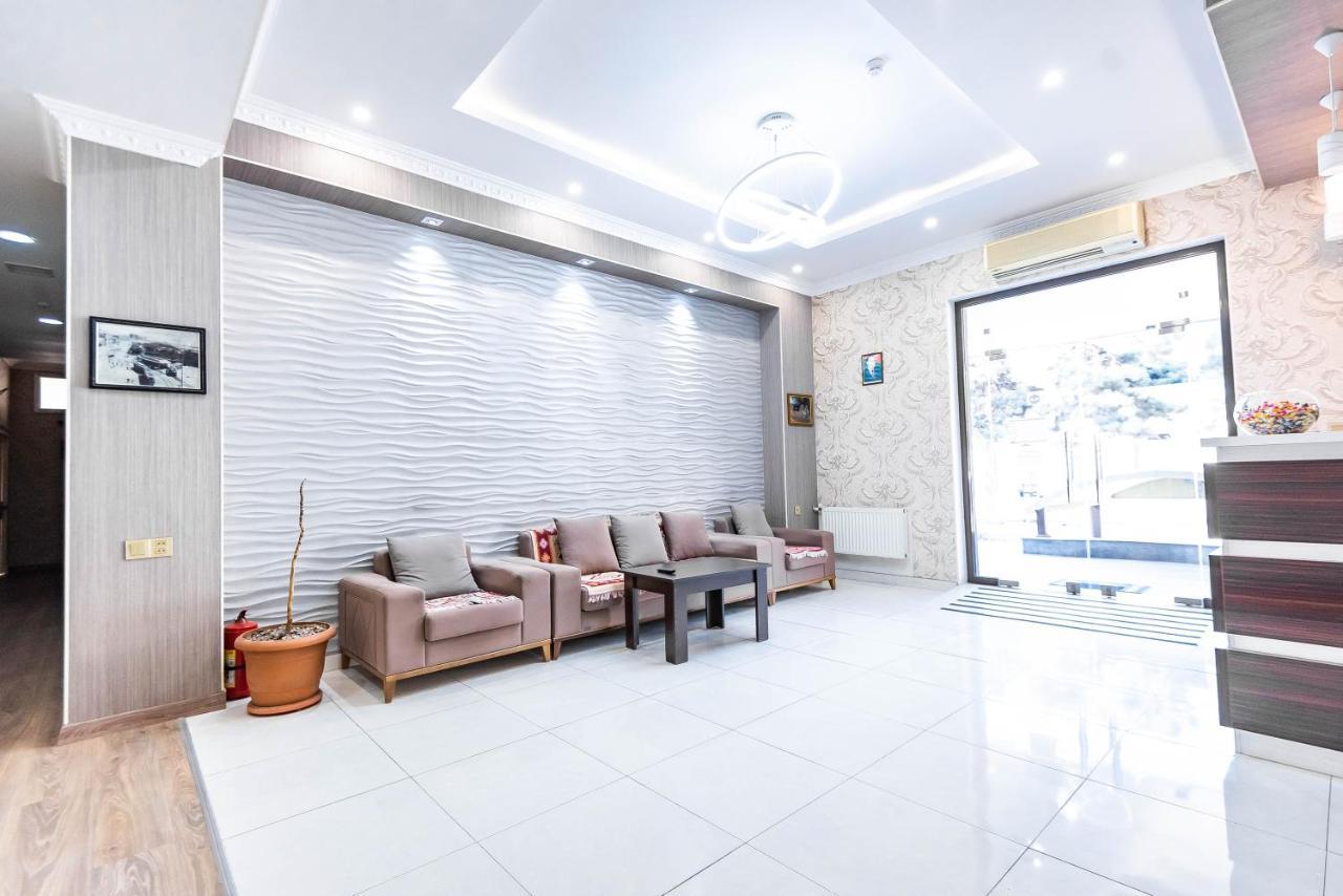 Damla Hotel Bakoe Buitenkant foto