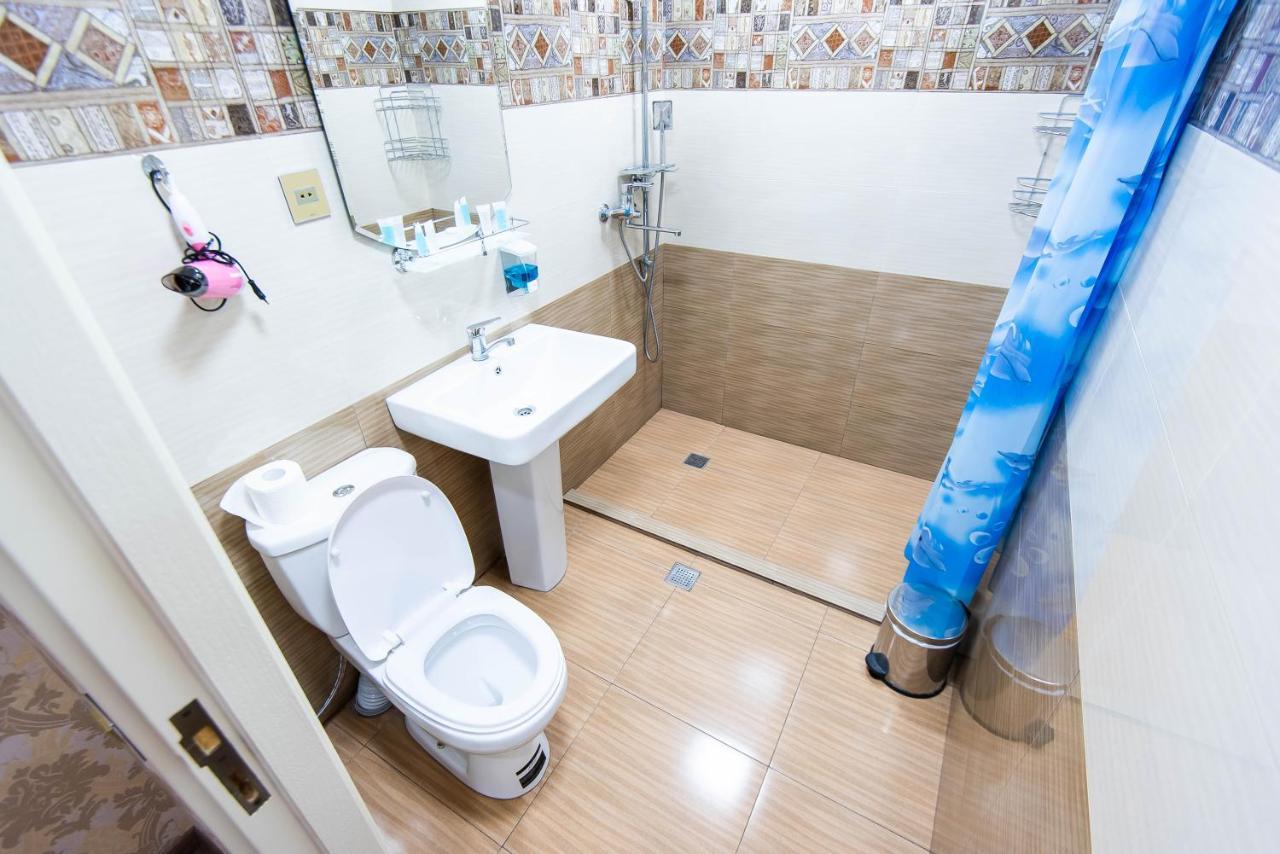 Damla Hotel Bakoe Buitenkant foto