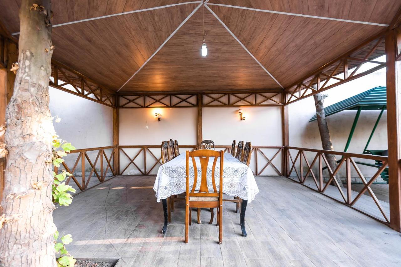Damla Hotel Bakoe Buitenkant foto